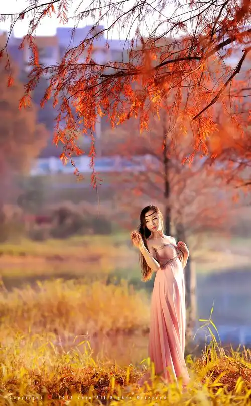【转载】深秋枫叶红 【秋意唯美意境人像】