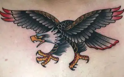 36张胸前雄鹰展翅纹身图片