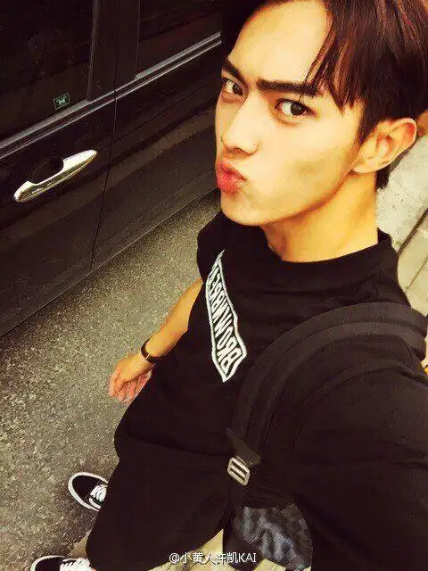 暂时更新结束应小乐曲放一些出道前许凯kev的图若有新粉可以康康哦