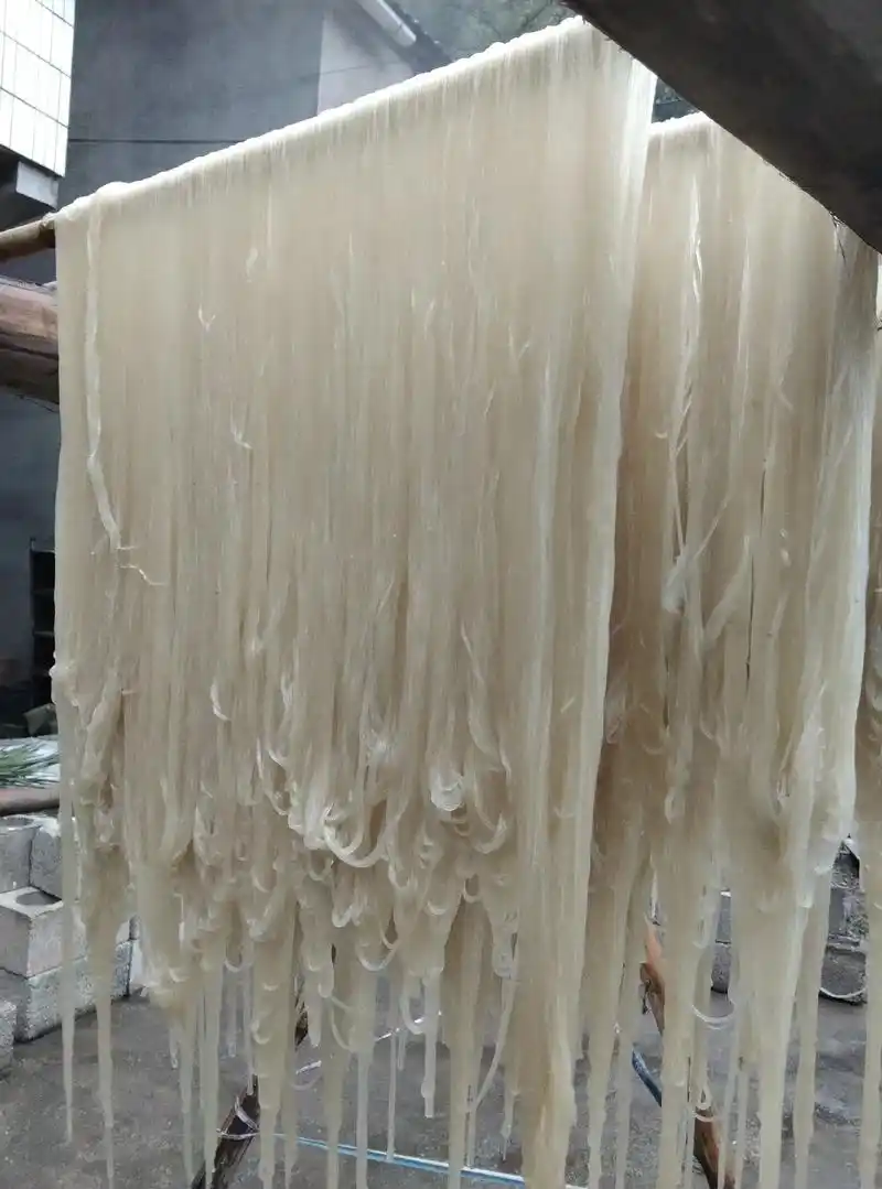 纯手工红薯粉有需要的可以打电话17374497855