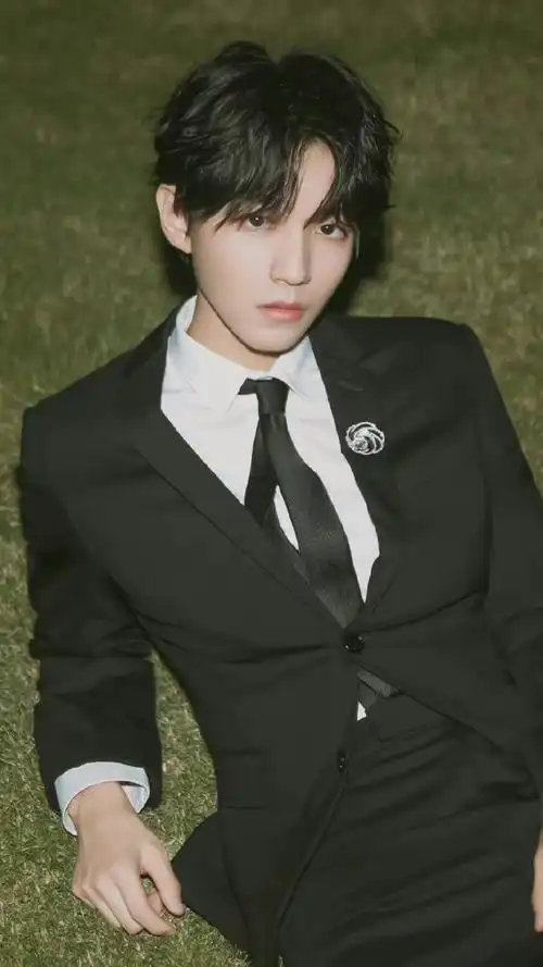 王俊凯壁纸推荐