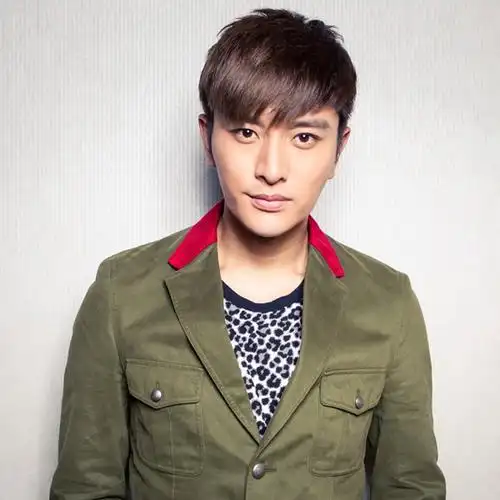 贾乃亮复古风写真图片_微信头像男图片_扣扣居