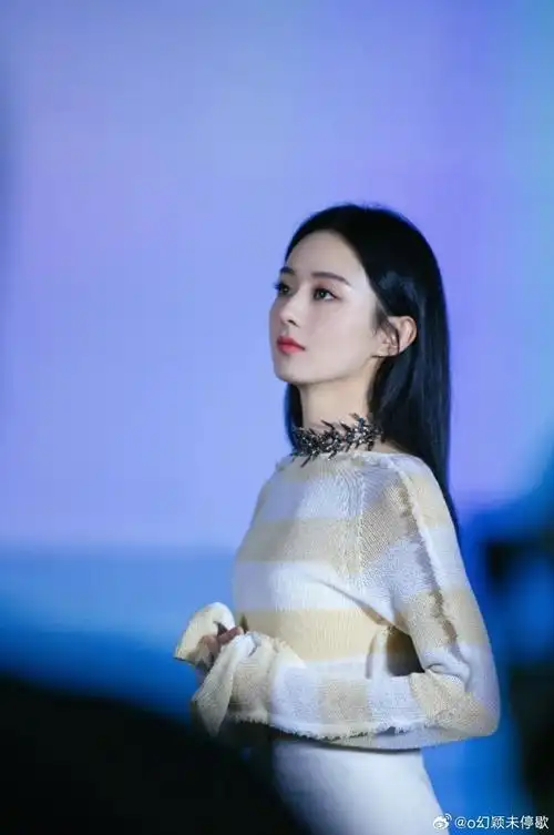 赵丽颖郝秀萍#zly#赵丽颖#我喜欢日出日落的静谧,爱着天空也深爱啄沣