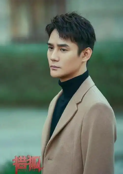 王凯撰文人民日报谈表演,上日报比上热搜还多,演员就该有深度