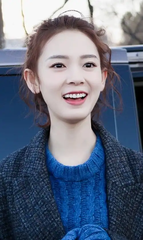 女神陈瑶,芳容丽质,圆润如玉,姿色天然,美得太迷人