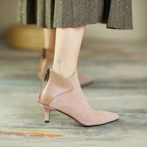 低跟短靴尖头猫跟踝靴2021秋冬新款高跟鞋真皮时装靴