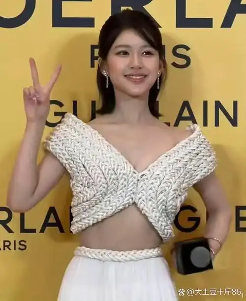 普通人抄作业的同款直角肩攻略