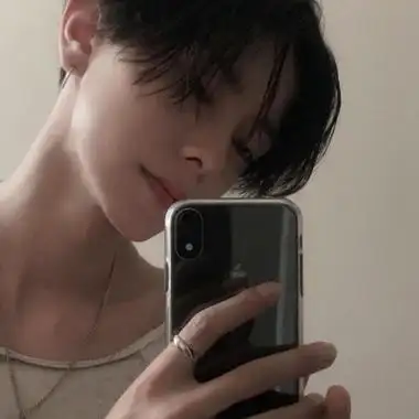 30岁帅哥头像阳光帅气酷-男生头像 - 壁纸之家