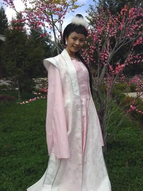 杨若兮:《福星高照》令我丑到极至又美得快乐