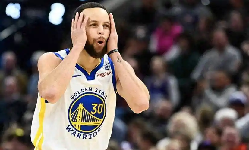 库里第8次在0罚球情况下砍下25 5 5 nba历史最多_比赛_金州勇士队