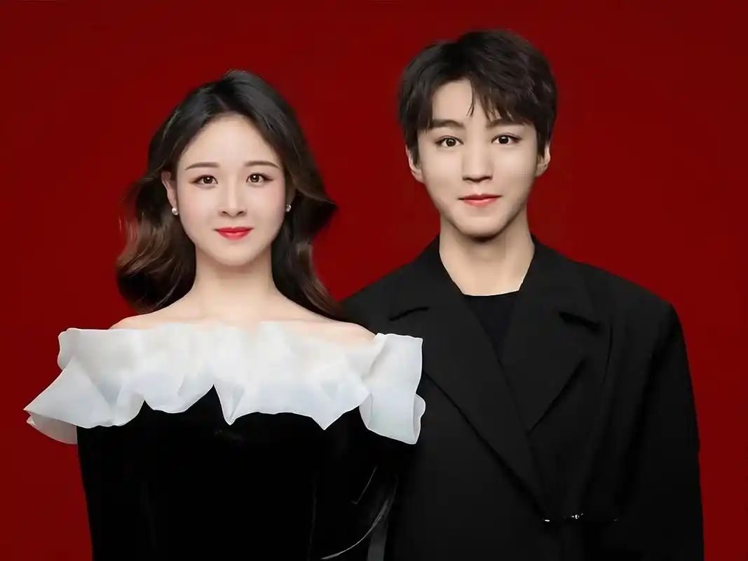 也是拥有合照的小螃蟹啦06#王俊凯 #从开始到未来只为王俊凯 - 抖音