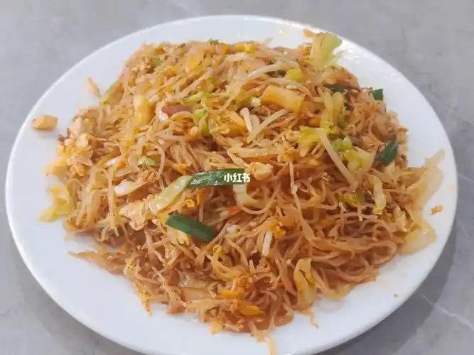 前两天看小晨吃炒饼丝特别馋创新港附近没有看到过炒饼丝(现在看到了!