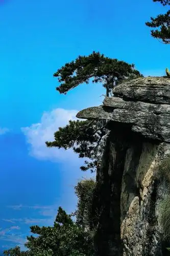 "庐山第一奇观"—三叠泉,有"不到三叠泉,不算庐山客"之美句