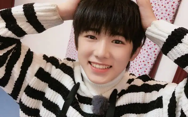 宋亚轩十五岁应援屏