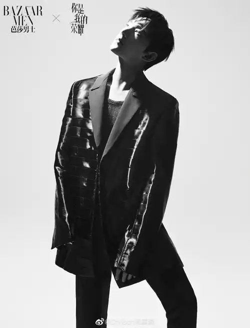 杨洋x bazaar men 芭莎男士┊光影交织,黑白冲突的暗调风格
