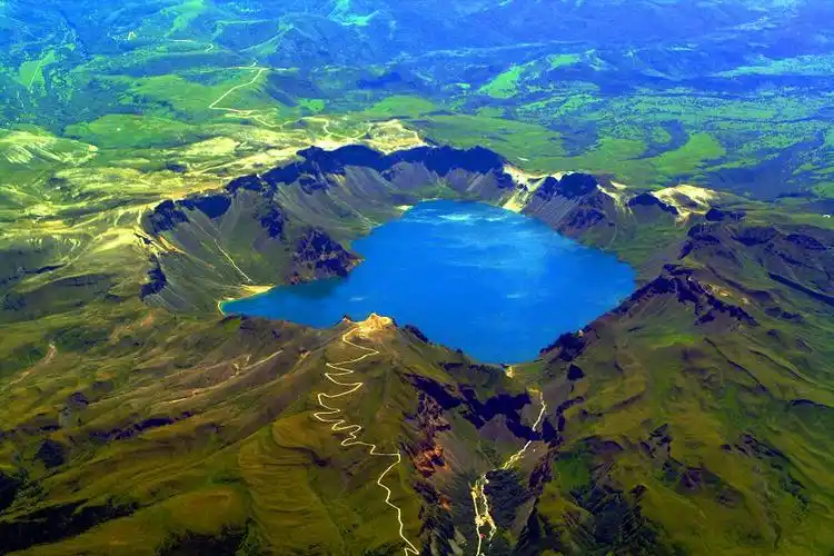 长白山航拍求助