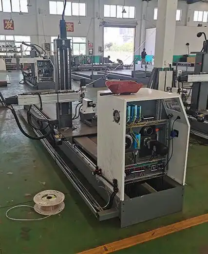 刀轴焊接机_轴类焊接机_智能焊接机械手_自动焊接设备-连云港博手科技