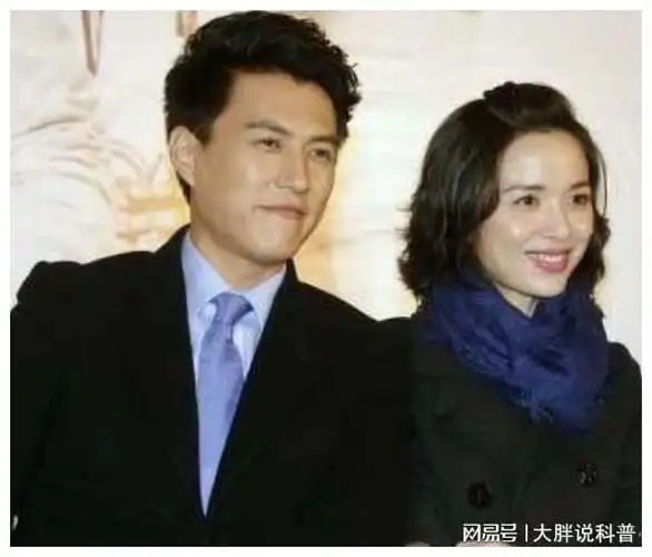 靳东妻子原来是一位熟悉的女演员低调多年绯闻从未曝光