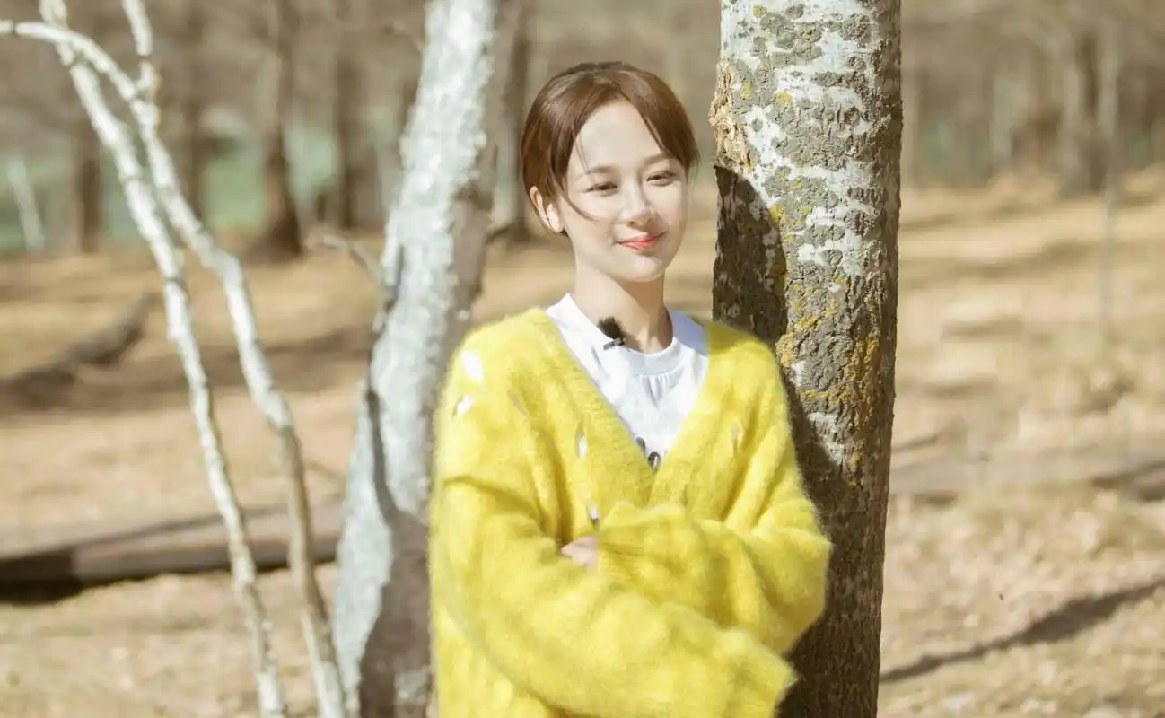 《向往的生活5》路透:嘉宾锁定乔杉,杨紫,张艺兴鸡窝掏蛋