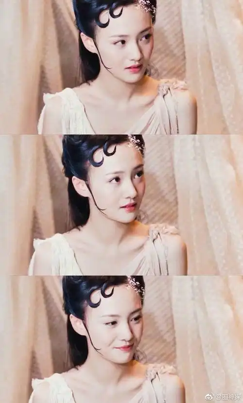 组图:郑爽古装造型集合 自带仙气美丽动人