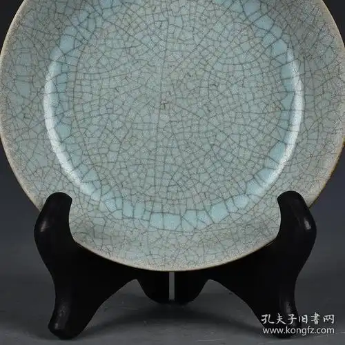 宋汝窑天青釉蟹爪纹圆洗 乾隆御题铭文