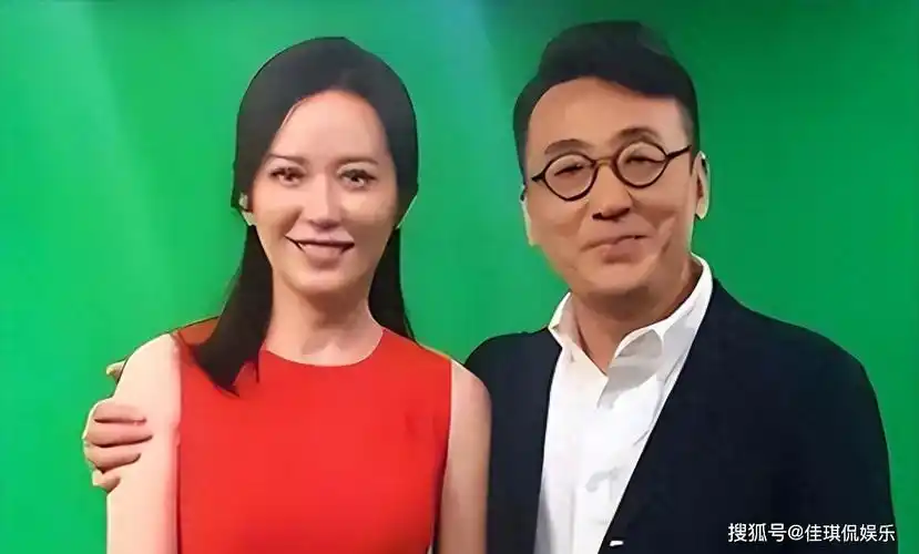 曾经的窦文涛左拥右抱,做了俞飞鸿多年的"情人",究竟有何魅力_生活