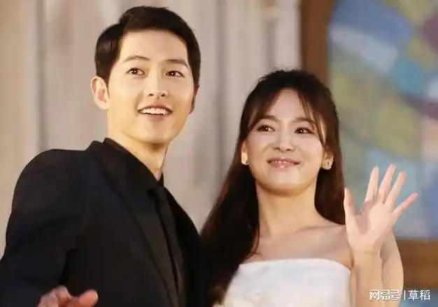 宋慧乔哪里不如她?!老婆携宋仲基看球,画面难以言喻…|爱情|韩流|女明