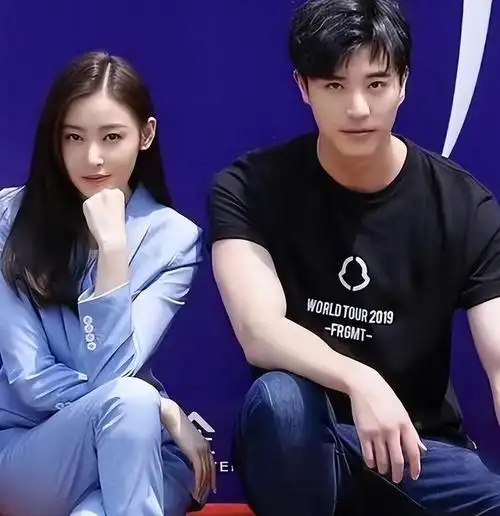 纪实古力娜扎15岁凭素颜照进娱乐圈却因情史丰富引来无数争议