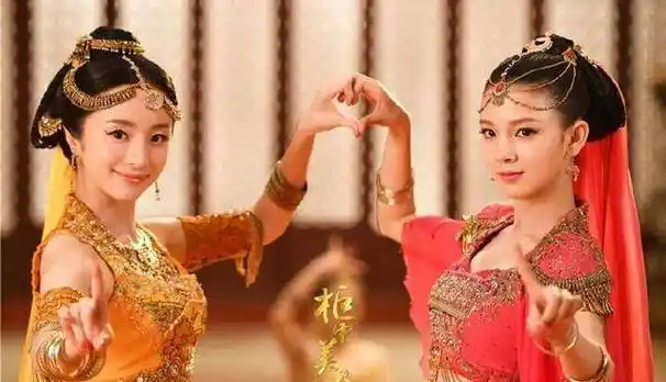 唐人为捧她成"刘诗诗第二"逼走金晨,两部剧都被吐槽演技尴尬_胡冰卿