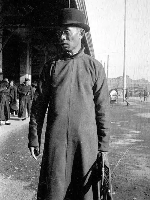 照片太罕见了!"旧社会"的地主,到底长啥样?