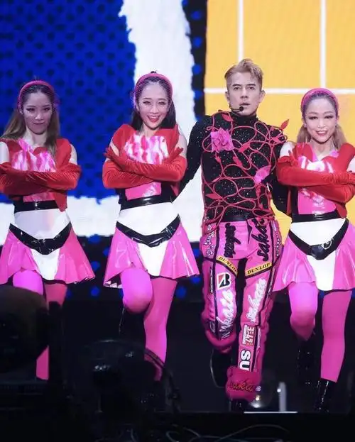 舞林王者郭富城世界巡回演唱会12月30日闪耀泉州