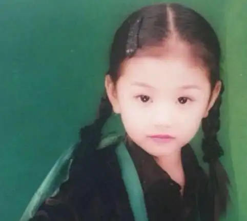 孔雪儿13岁博客内容曝光 希望像刘亦菲一样出名