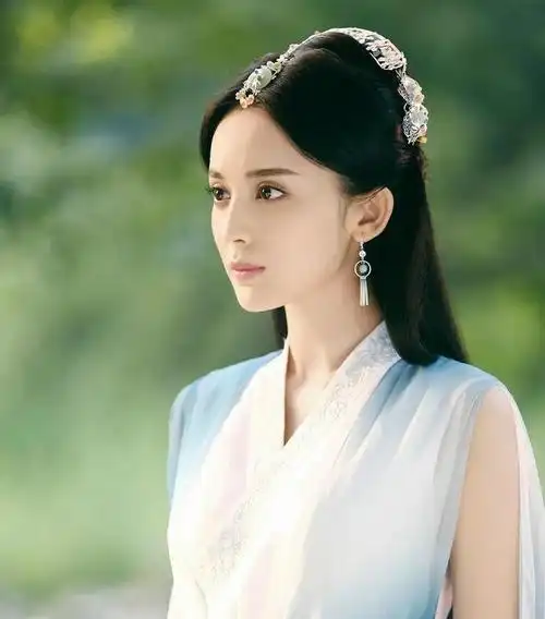 古力娜扎,终于可以不用再漂亮了