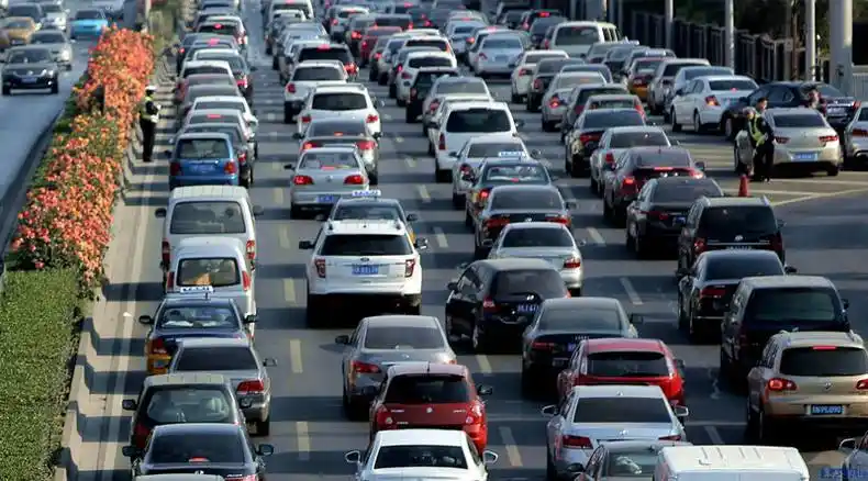 和出行高峰相关新闻