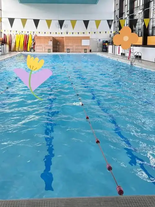 在goodwin游泳也有一阵儿了每次去游泳馆的路上都会路过公园 天气好的