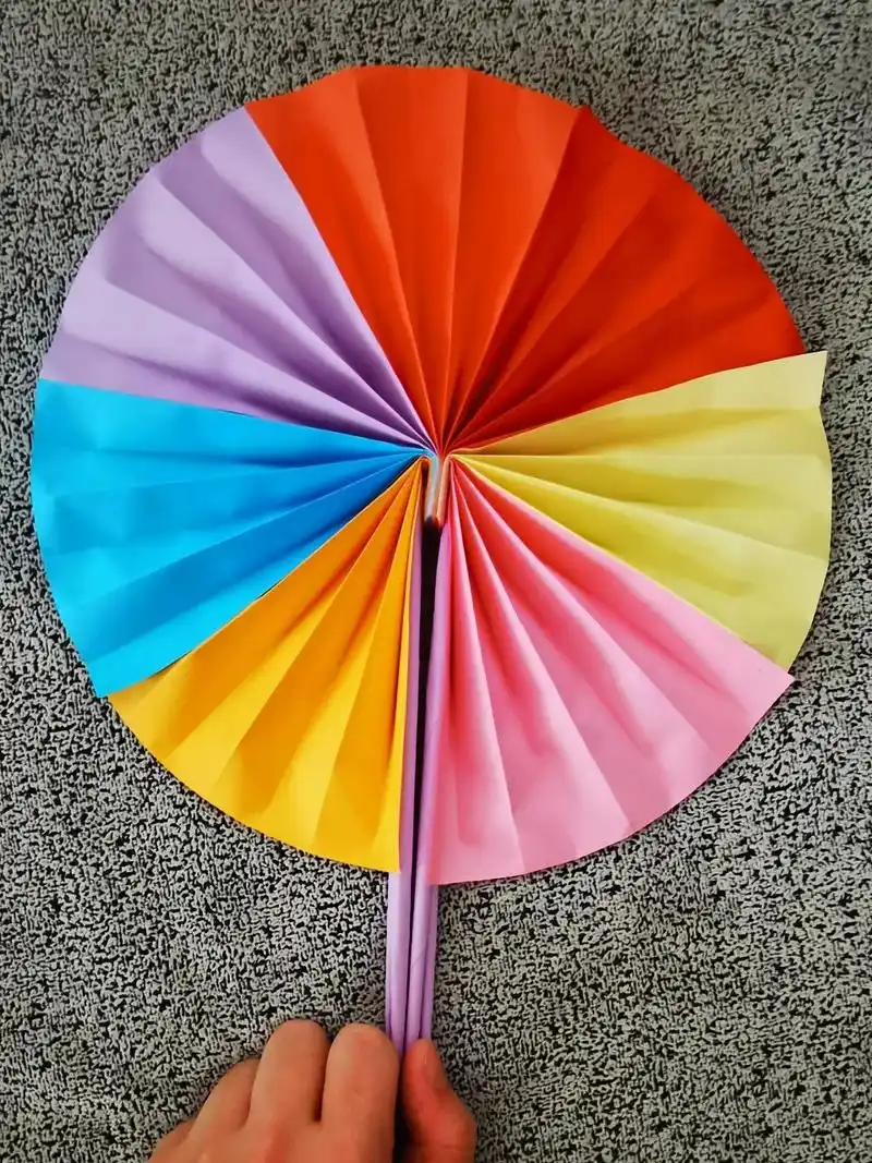 二年级手工作业～七彩折扇 既简单又好看的七彩折扇教程,不想动脑子的
