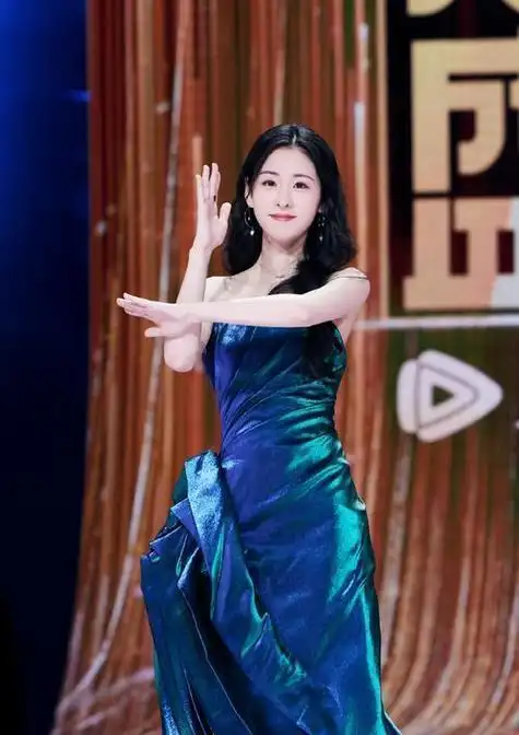 张碧晨唱得也太棒了吧!她就是那个选手吗?真的很好听啊!