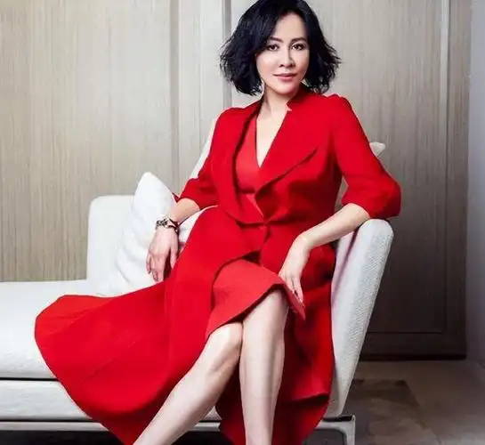 自以为很美实则撑不起来花里胡哨这些明星造型太尴尬