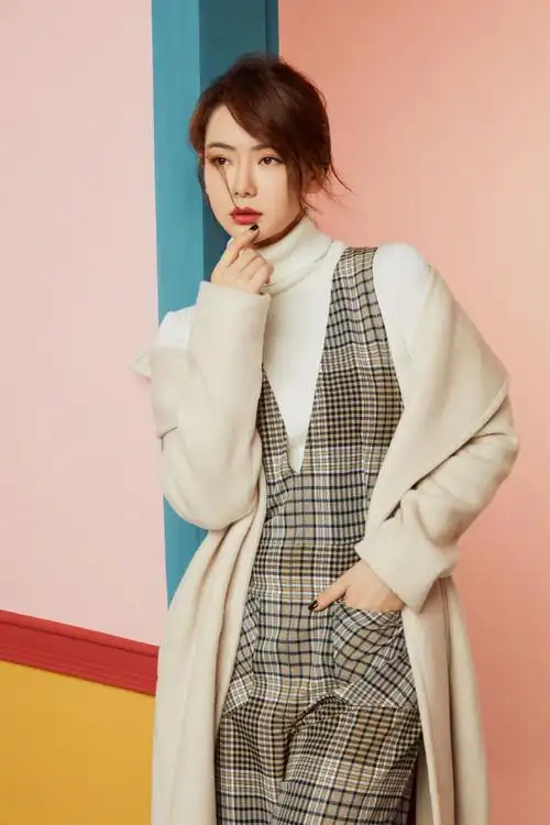 戚薇最新唯美性感写真图片,明星,性感,写真,高清,时尚大片,戚薇,美女