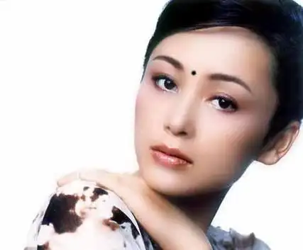 容易发生桃花劫女性容易被或主动骚扰男性石崇巨富痣长的人多吗30下巴