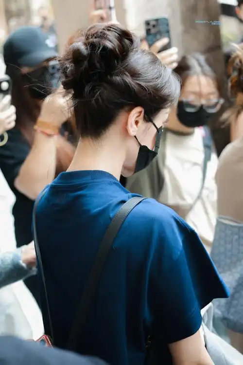 迪丽热巴开始推理吧##迪丽热巴 我的漂亮学姐