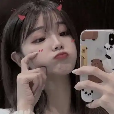 qq可爱女生头像呆萌清新 做个木偶人忘记爱和痛,女生头像图片-回车桌