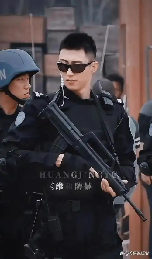 黄景瑜成军人角色专业户?不是戏路窄,是强得可怕!