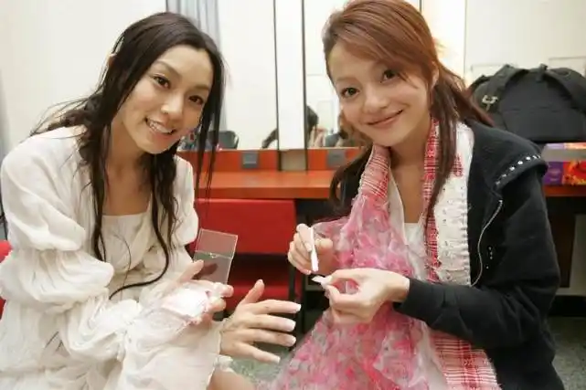 范玮琪到底做错了什么?与张韶涵友情破裂的内幕能否揭开?_事件