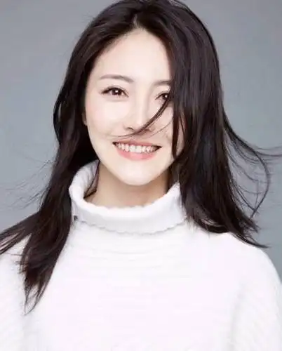 娱乐圈姓"朱"的最美4大女星,朱丹第4,朱锐是2,第1无人不服