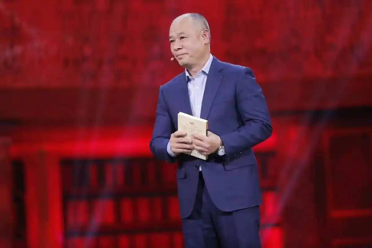 【本篇核能预警】李宁先生《朗读者》出金句 现场神转折让你措手不及