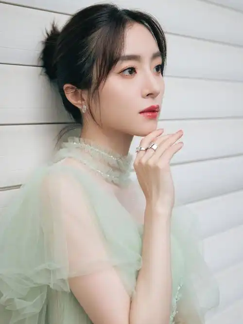 胡冰卿的薄荷汽水🍸