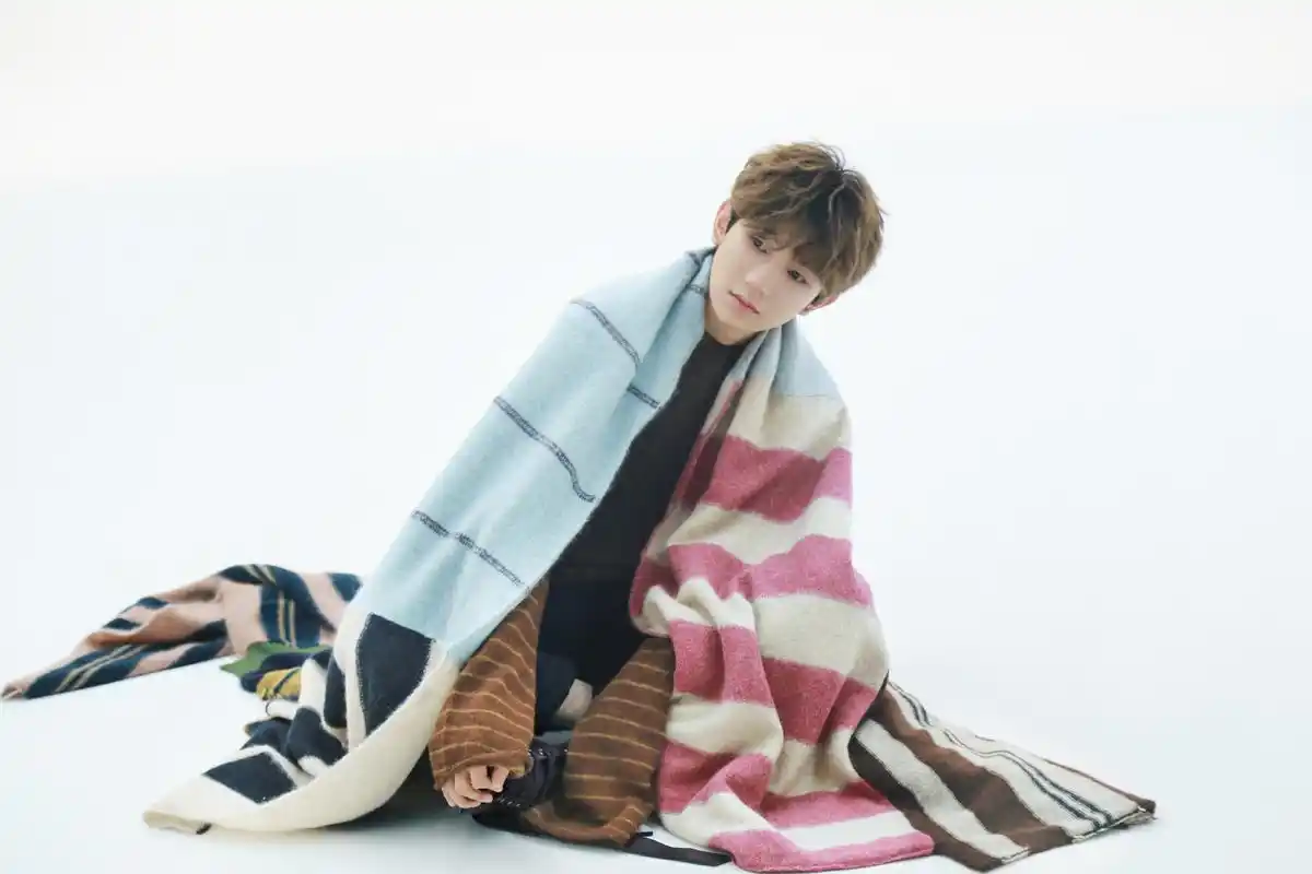 王源《时尚cosmo十月刊封面》 - 堆糖,美图壁纸兴趣社区