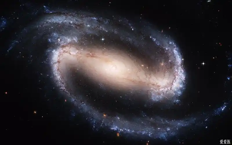 哈勃太空望远镜的绝美宇宙,美得让你心碎