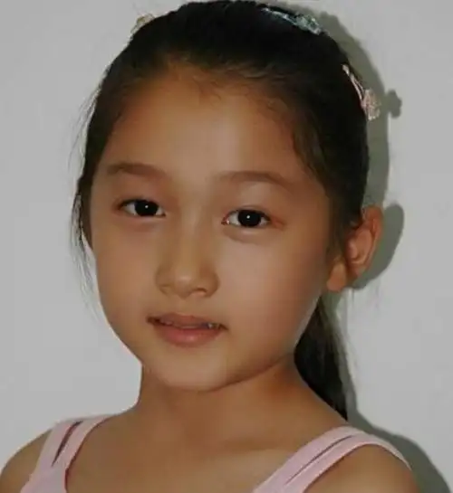 舒畅杨紫关晓彤不是所有童星都会长残